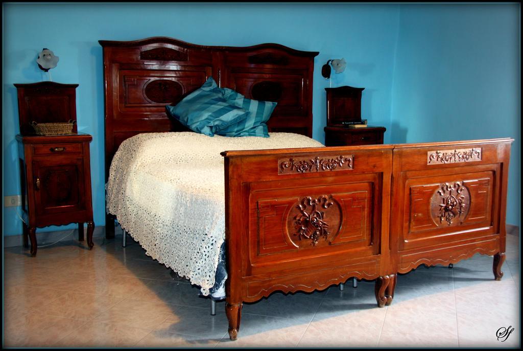 Castel Boglione Bed And Breakfast Val D'Oche מראה חיצוני תמונה